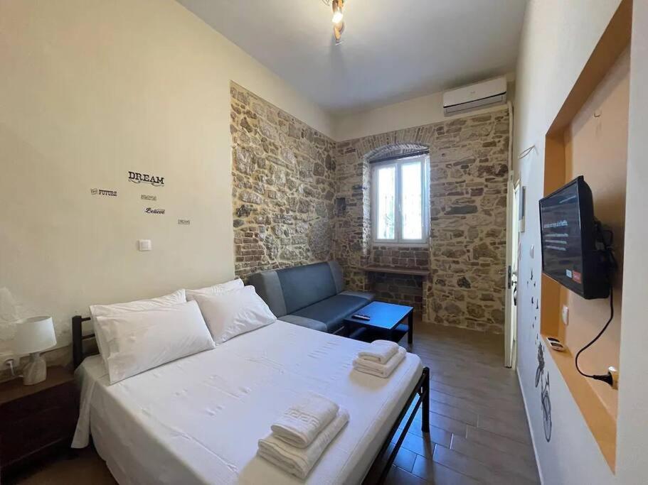 Q Apartments In Corfu Town ภายนอก รูปภาพ